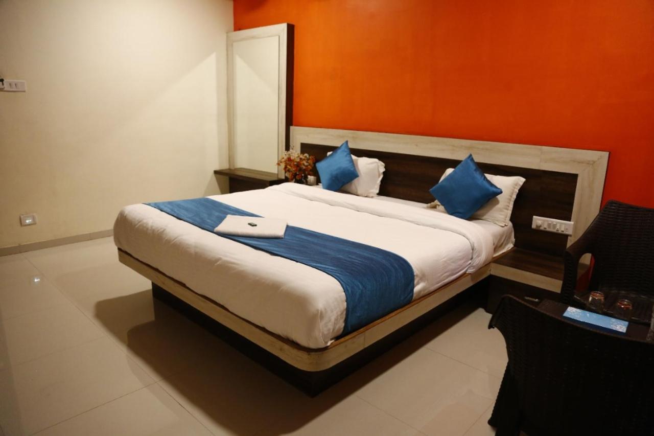 Hotel Shriyan Mahabaleshwar Bilik gambar